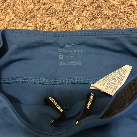 Nike dri fit leggings - Picture 3 of 8